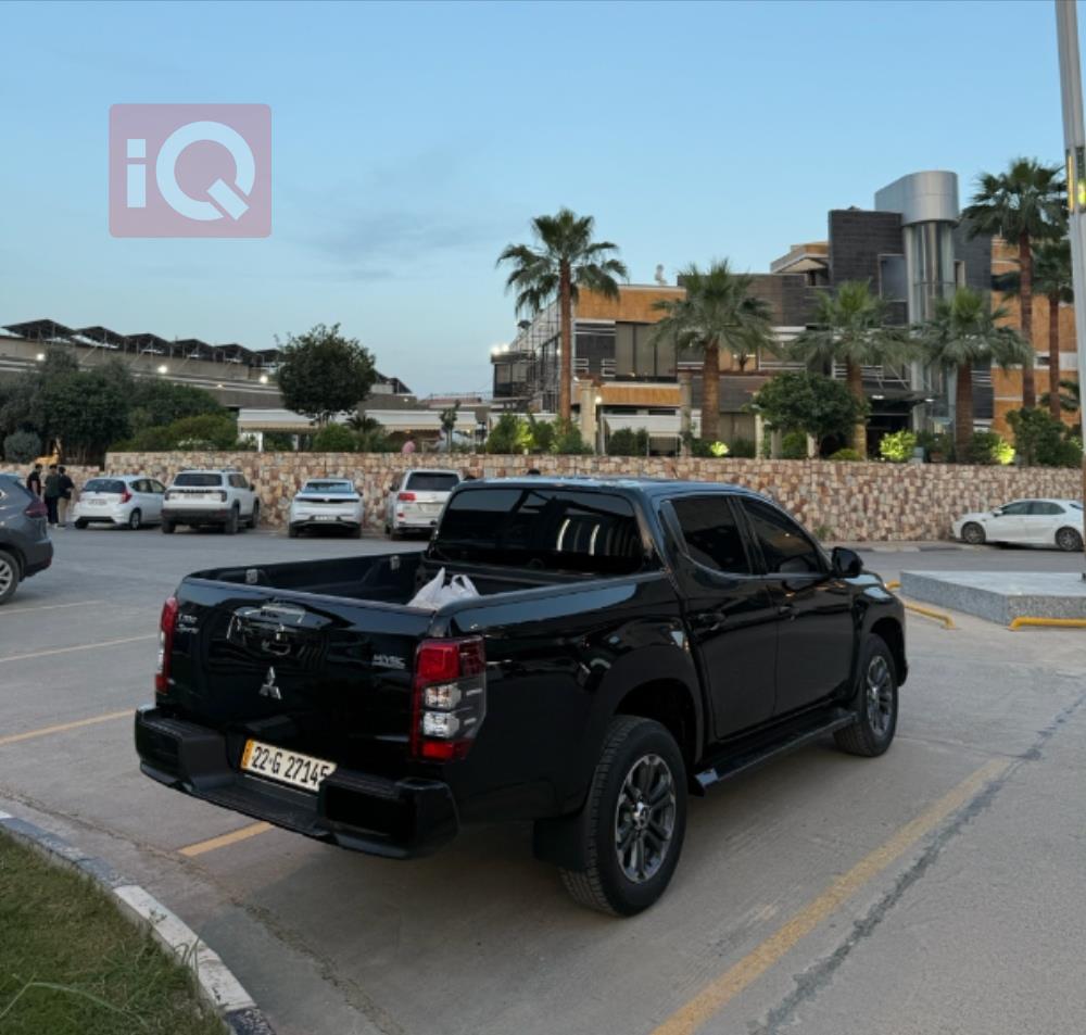 Mitsubishi L200